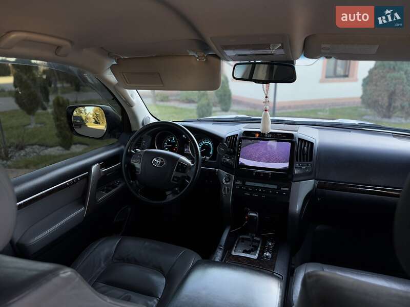 Внедорожник / Кроссовер Toyota Land Cruiser 2009 в Ивано-Франковске