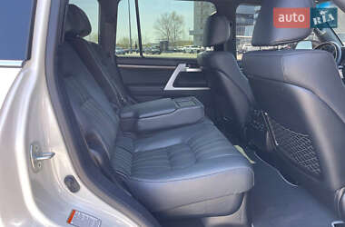 Позашляховик / Кросовер Toyota Land Cruiser 2020 в 