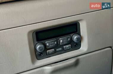 Позашляховик / Кросовер Toyota Land Cruiser 2003 в 