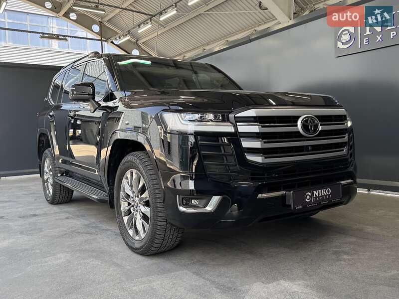 Внедорожник / Кроссовер Toyota Land Cruiser 2022 в Киеве
