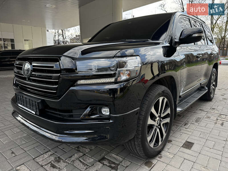 Toyota Land Cruiser 2018