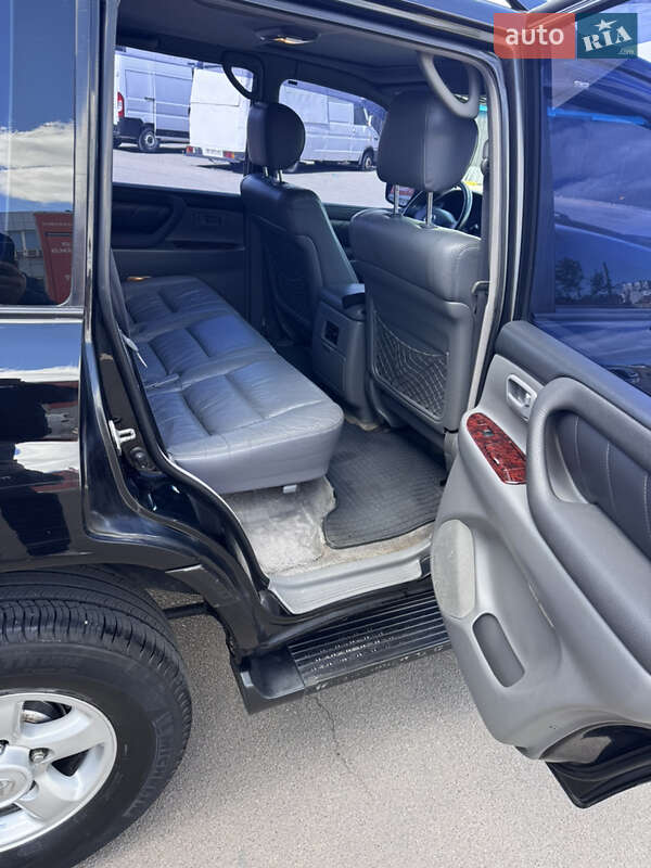 Внедорожник / Кроссовер Toyota Land Cruiser 2002 в Киеве