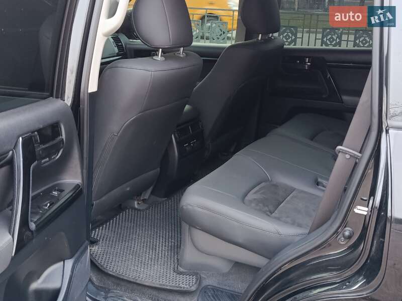 Позашляховик / Кросовер Toyota Land Cruiser 2009 в Первомайську