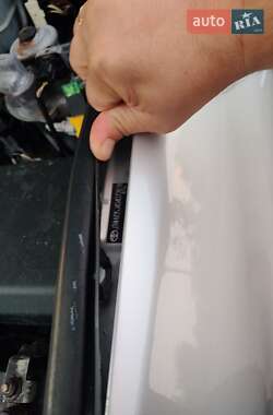 Внедорожник / Кроссовер Toyota Land Cruiser 2012 в 