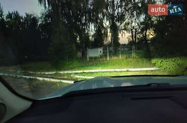Внедорожник / Кроссовер Toyota Land Cruiser 2012 в 