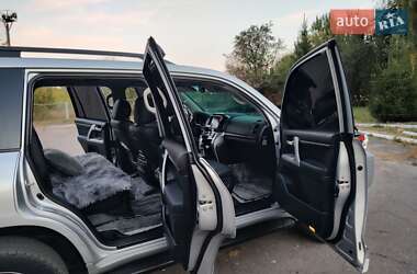 Внедорожник / Кроссовер Toyota Land Cruiser 2012 в 