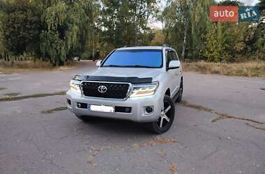 Внедорожник / Кроссовер Toyota Land Cruiser 2012 в 