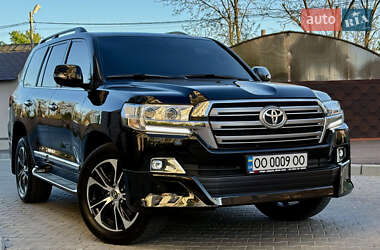 Позашляховик / Кросовер Toyota Land Cruiser 2020 в 