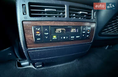 Позашляховик / Кросовер Toyota Land Cruiser 2020 в 