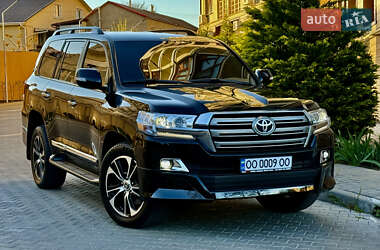 Позашляховик / Кросовер Toyota Land Cruiser 2020 в 