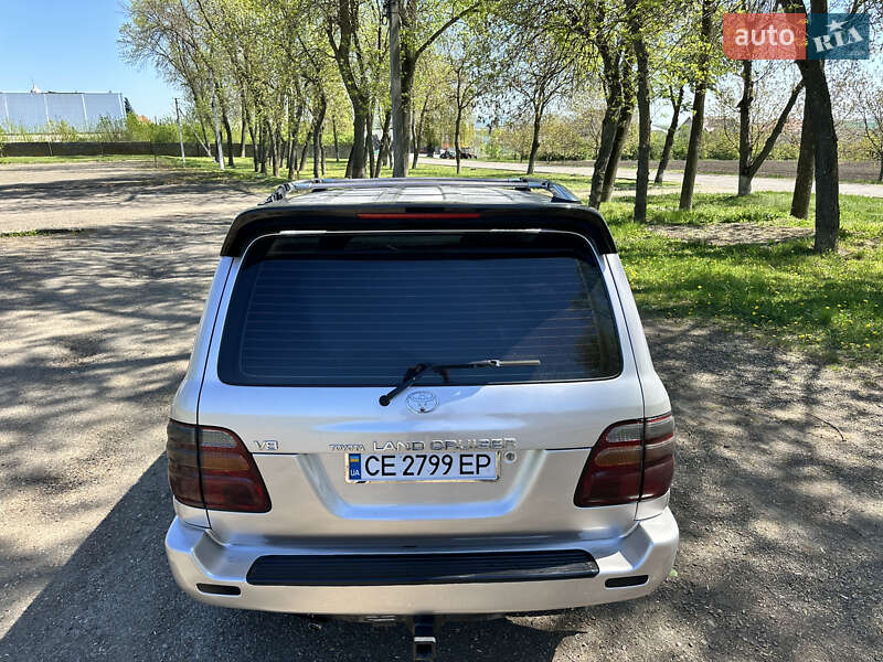 Позашляховик / Кросовер Toyota Land Cruiser 2001 в Чернівцях
