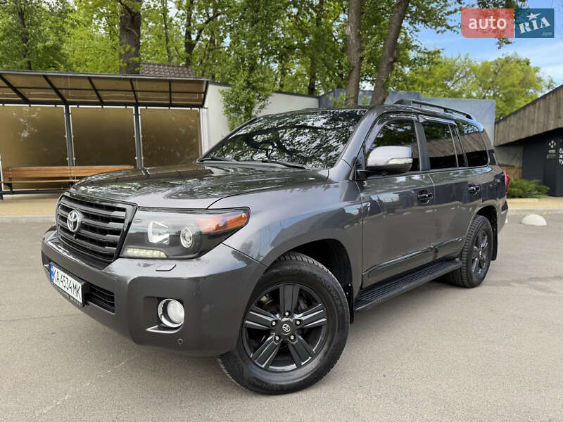 Позашляховик / Кросовер Toyota Land Cruiser 2012 в Києві