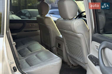 Внедорожник / Кроссовер Toyota Land Cruiser 2003 в 