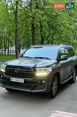 Внедорожник / Кроссовер Toyota Land Cruiser 2007 в Киеве