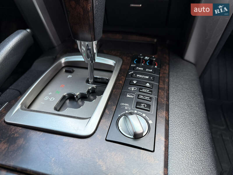 Позашляховик / Кросовер Toyota Land Cruiser 2013 в Коломиї