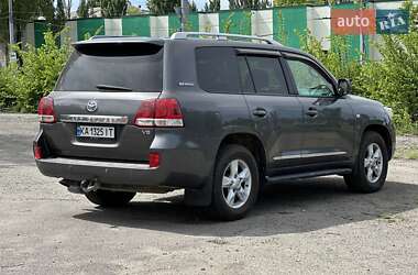 Внедорожник / Кроссовер Toyota Land Cruiser 2011 в 