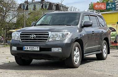 Внедорожник / Кроссовер Toyota Land Cruiser 2011 в Киеве