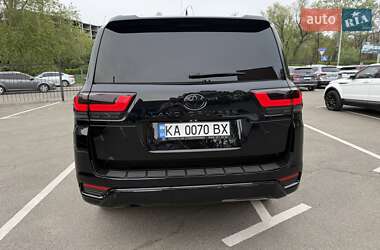 Внедорожник / Кроссовер Toyota Land Cruiser 2021 в 