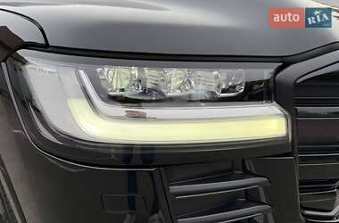 Внедорожник / Кроссовер Toyota Land Cruiser 2021 в 