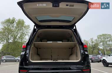 Внедорожник / Кроссовер Toyota Land Cruiser 2021 в 