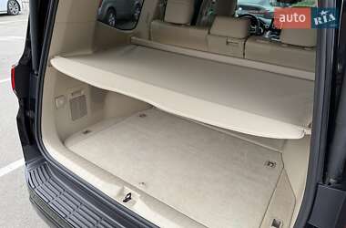 Внедорожник / Кроссовер Toyota Land Cruiser 2021 в 