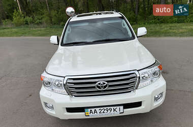 Позашляховик / Кросовер Toyota Land Cruiser 2015 в 