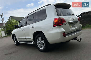 Позашляховик / Кросовер Toyota Land Cruiser 2015 в 