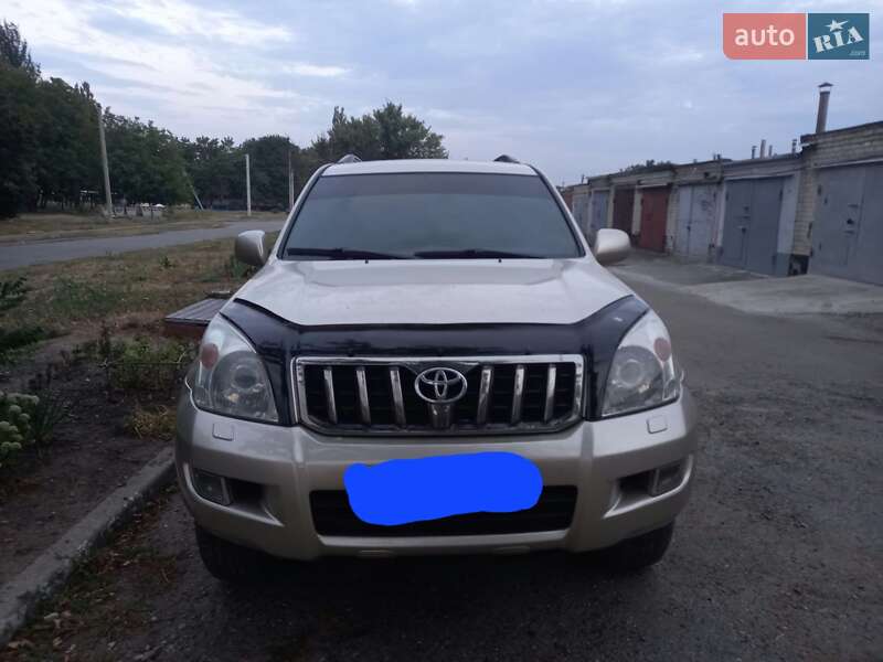 Внедорожник / Кроссовер Toyota Land Cruiser 2006 в Лозовой