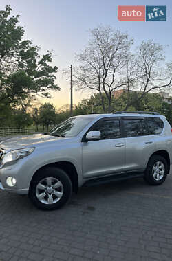 Позашляховик / Кросовер Toyota Land Cruiser 2013 в 