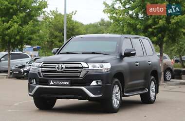 Позашляховик / Кросовер Toyota Land Cruiser 2011 в 