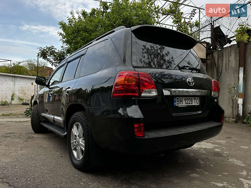Внедорожник / Кроссовер Toyota Land Cruiser 2012 в Одессе