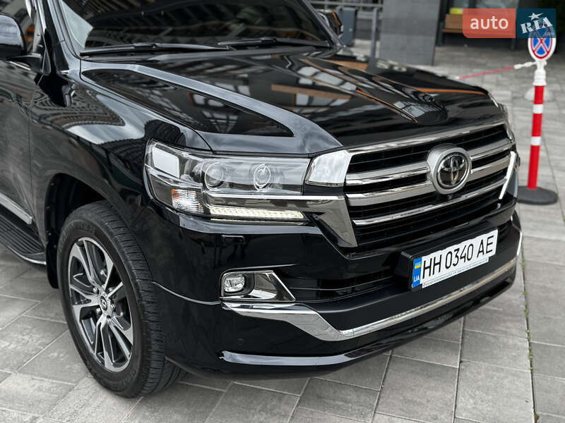 Позашляховик / Кросовер Toyota Land Cruiser 2020 в Києві