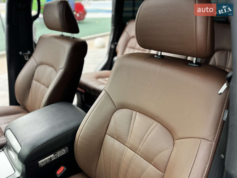 Позашляховик / Кросовер Toyota Land Cruiser 2020 в Києві