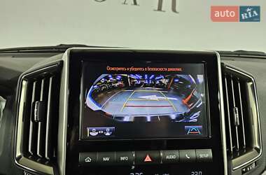 Внедорожник / Кроссовер Toyota Land Cruiser 2018 в 