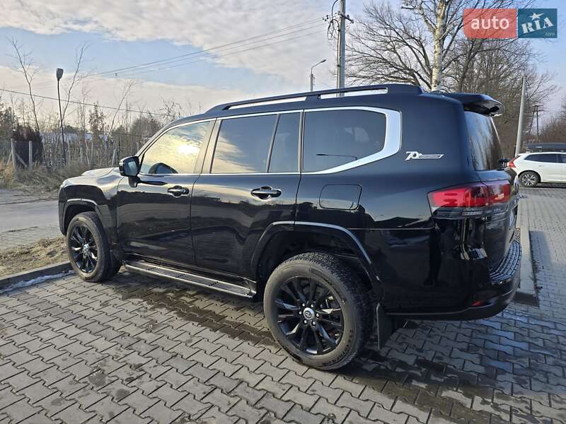 Внедорожник / Кроссовер Toyota Land Cruiser 2022 в Иршаве