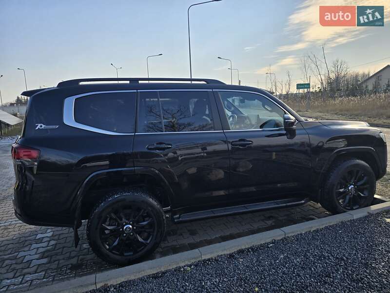 Внедорожник / Кроссовер Toyota Land Cruiser 2022 в Иршаве