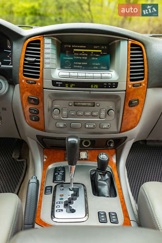 Позашляховик / Кросовер Toyota Land Cruiser 2006 в Трускавці фото 47 Позашляховик / Кросовер Toyota Land Cruiser 2006 в Трускавці