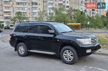 Внедорожник / Кроссовер Toyota Land Cruiser 2008 в 