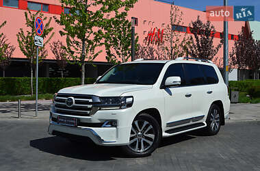 Внедорожник / Кроссовер Toyota Land Cruiser 2016 в Киеве