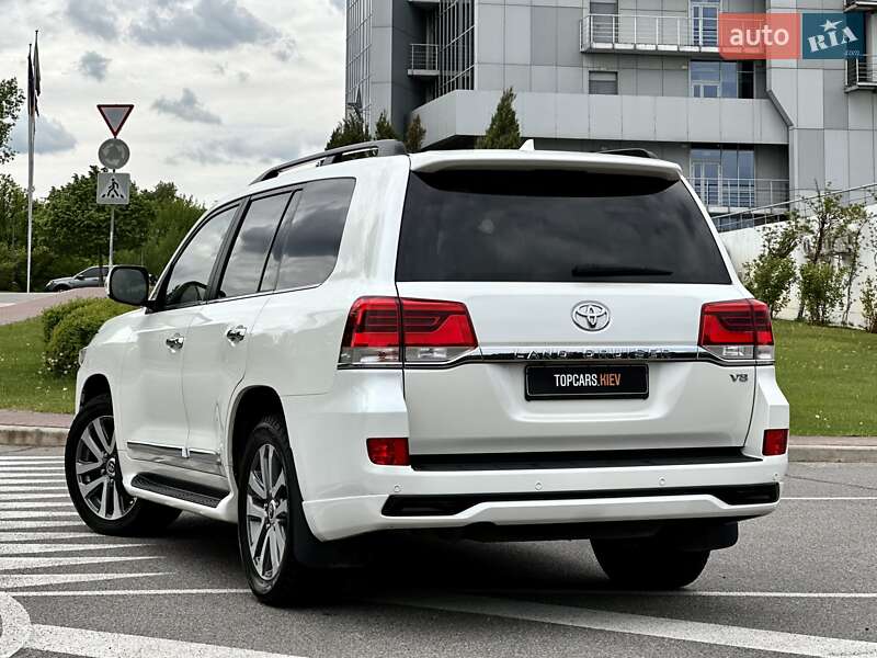 Позашляховик / Кросовер Toyota Land Cruiser 2017 в Києві