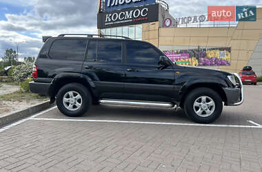 Позашляховик / Кросовер Toyota Land Cruiser 2004 в 