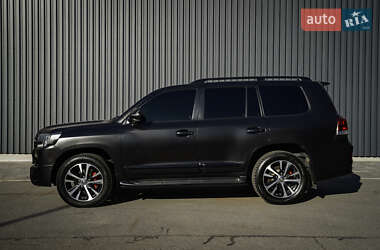 Позашляховик / Кросовер Toyota Land Cruiser 2015 в 