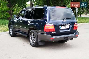 Внедорожник / Кроссовер Toyota Land Cruiser 1999 в 