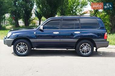 Внедорожник / Кроссовер Toyota Land Cruiser 1999 в 
