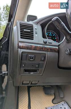 Позашляховик / Кросовер Toyota Land Cruiser 2010 в 