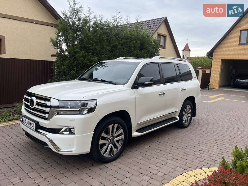 Позашляховик / Кросовер Toyota Land Cruiser 2017 в Вінниці
