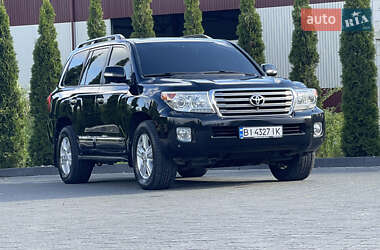 Позашляховик / Кросовер Toyota Land Cruiser 2013 в 