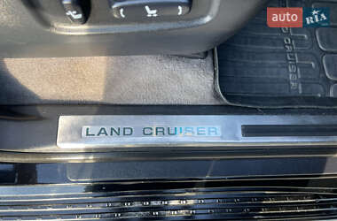 Позашляховик / Кросовер Toyota Land Cruiser 2013 в 