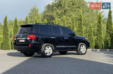 Позашляховик / Кросовер Toyota Land Cruiser 2013 в 