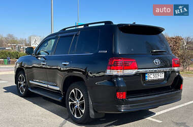 Позашляховик / Кросовер Toyota Land Cruiser 2020 в 